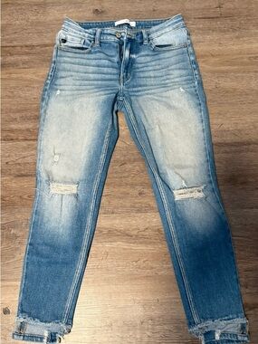 KanCan Light Blue Distressed Cropped Skinny Jeans